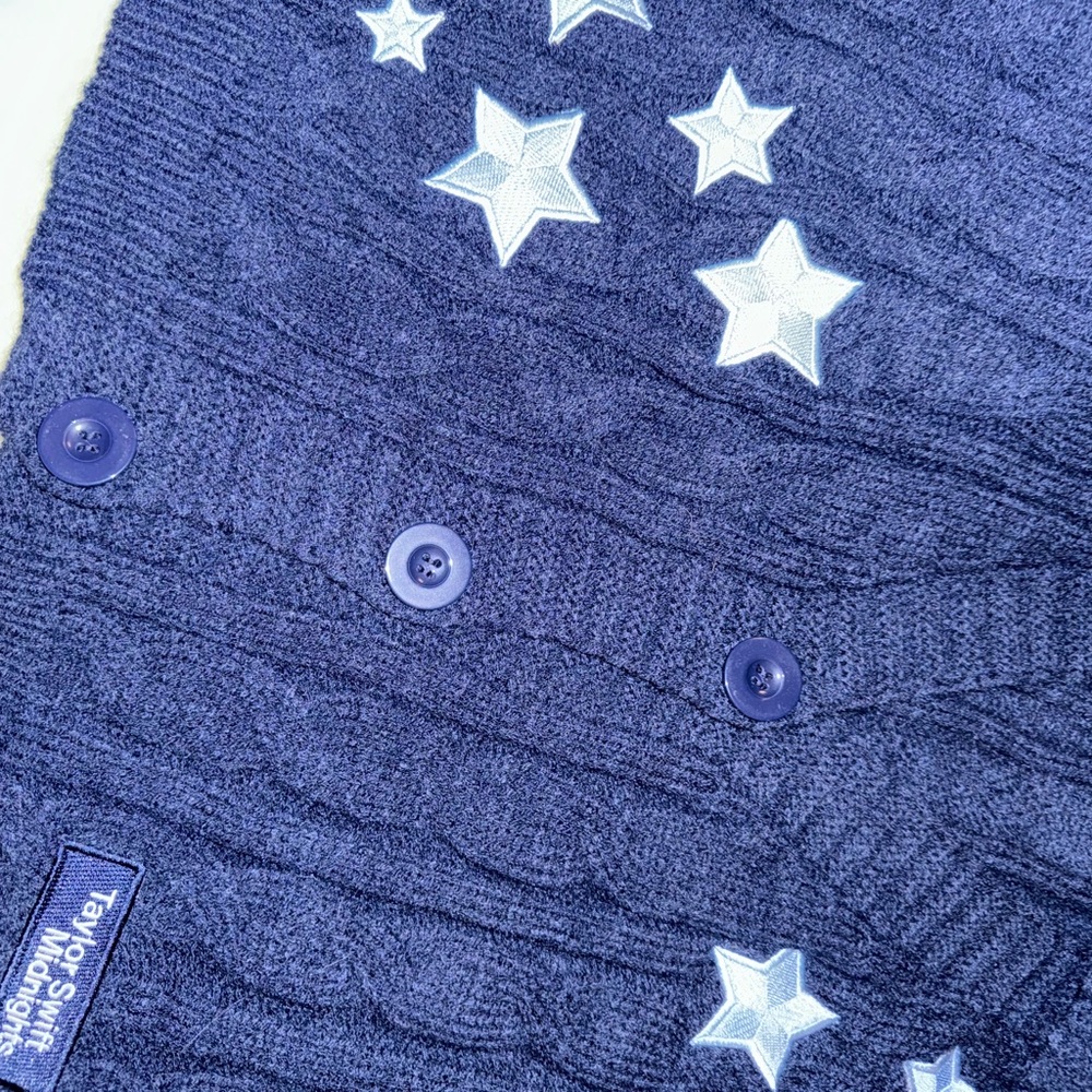 Taylor Swift Deep Blue Crewneck Sweater - Picture 5 of 11